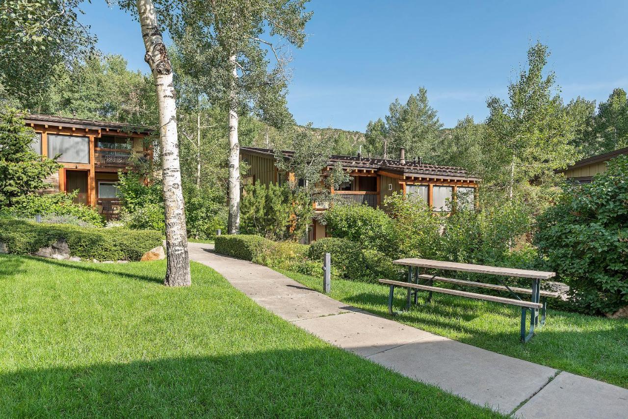 Willows Condos By Snowmass Vacations Сноумас Вилидж Екстериор снимка